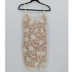 Emerald Sundae $89 Size 3 Nude White Floral Lace Sequin Bodycon Cocktail Dress